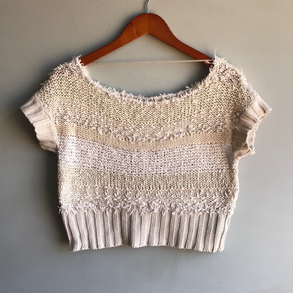 Free People Tops - ⭐️Free People Cropped Fringe Top